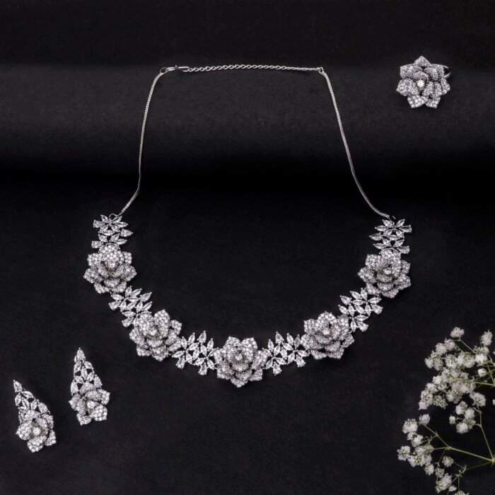 Silver-Plated Rose Design Necklace Set